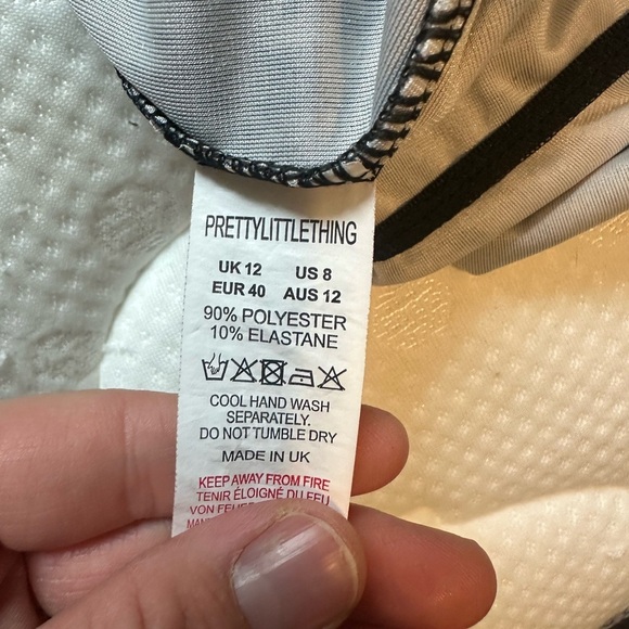 Kourtney kardashian  Collab velvet jumpsuit size 8 - Picture 5 of 6